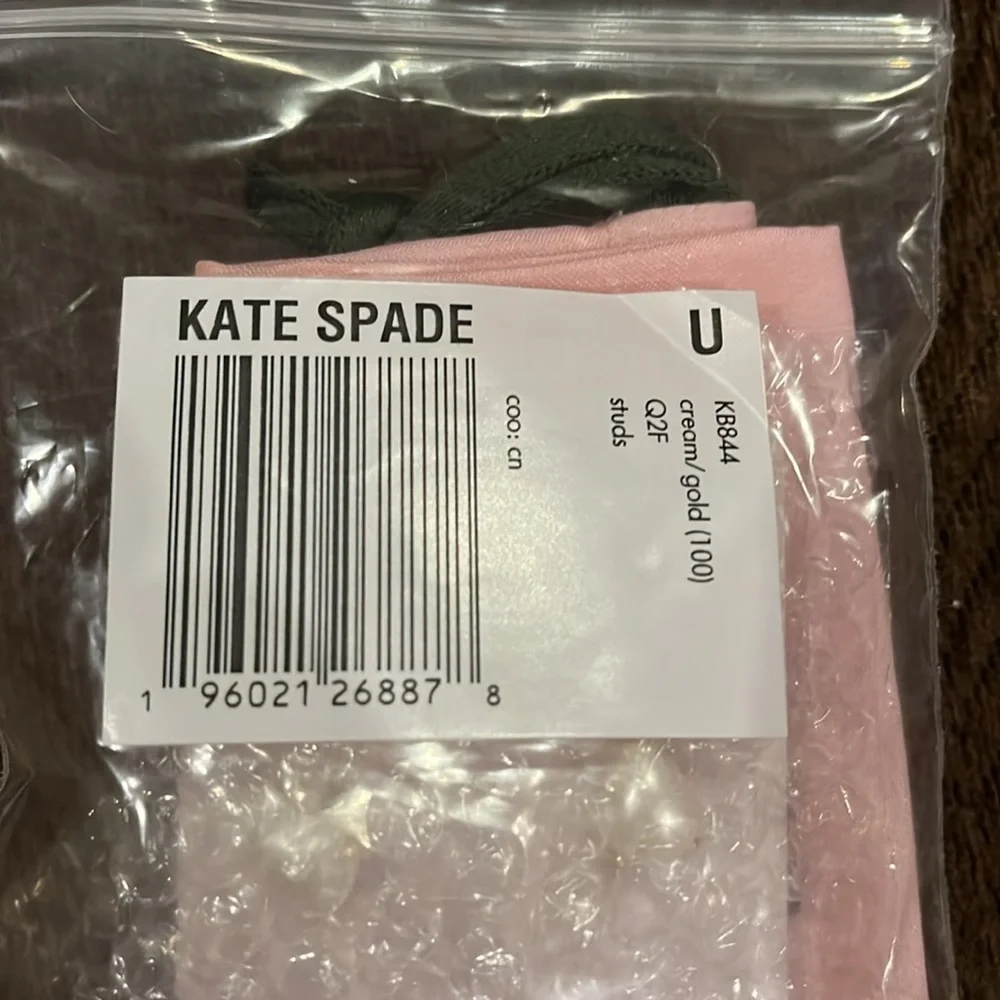 kate spade Brilliant Statement Pear-cut Pearl Stud Earrings/ NWT